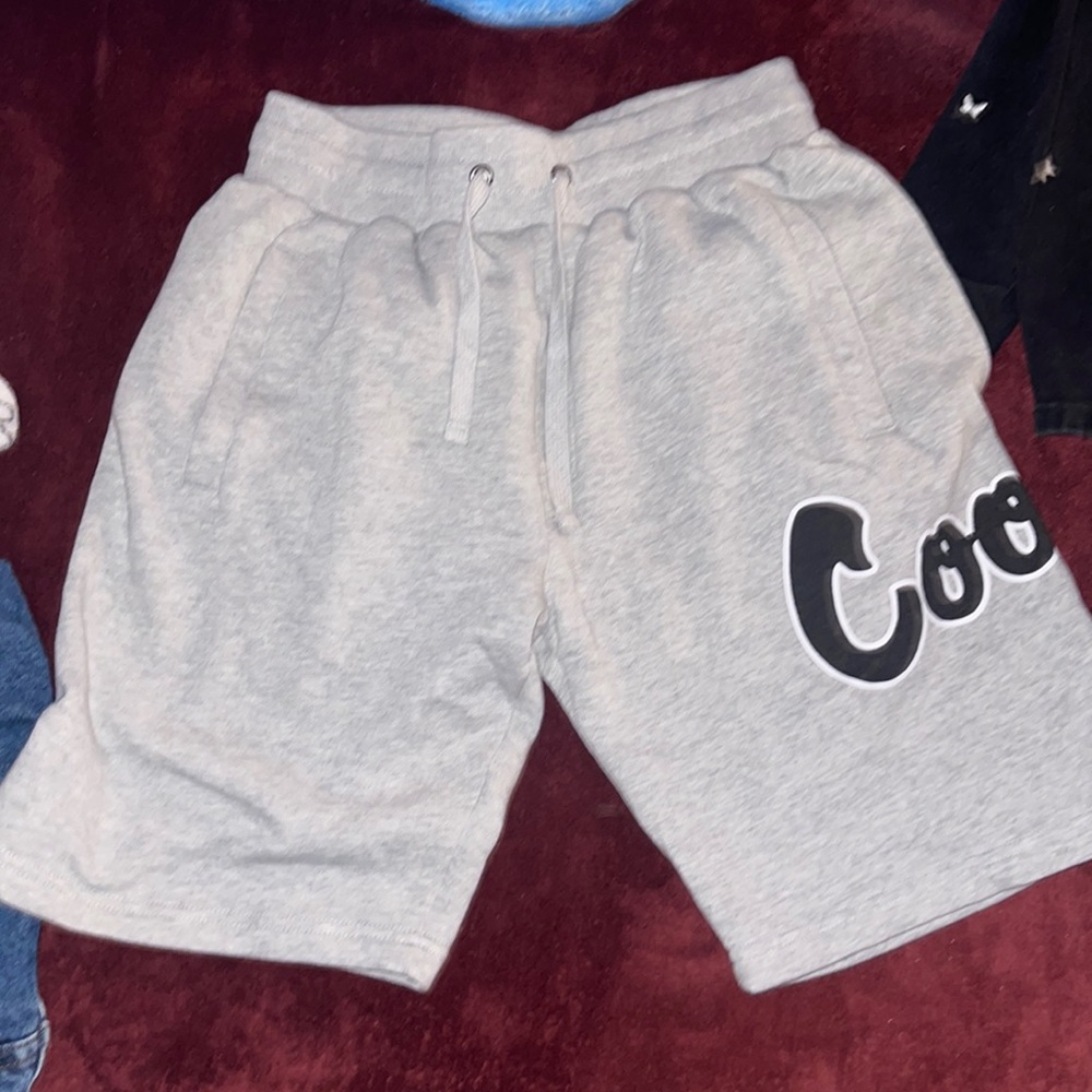 Grey cookies shorts